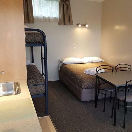 Amber Kiwi Holiday Park & Motels ไครสต์เชิร์ช ภายนอก รูปภาพ