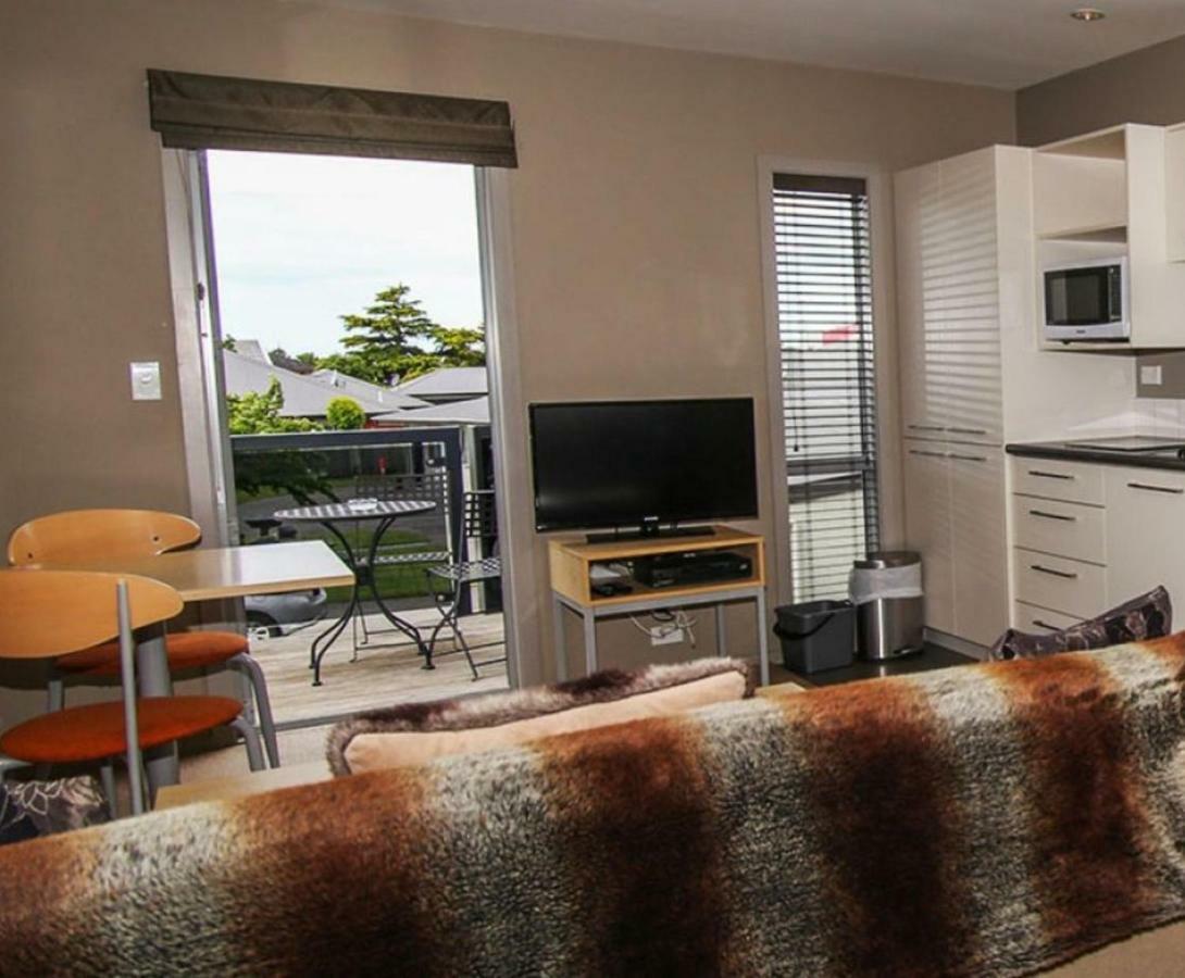 Amber Kiwi Holiday Park & Motels ไครสต์เชิร์ช ภายนอก รูปภาพ