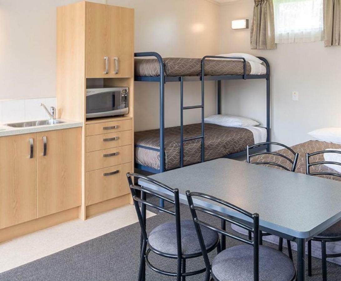 Amber Kiwi Holiday Park & Motels ไครสต์เชิร์ช ภายนอก รูปภาพ