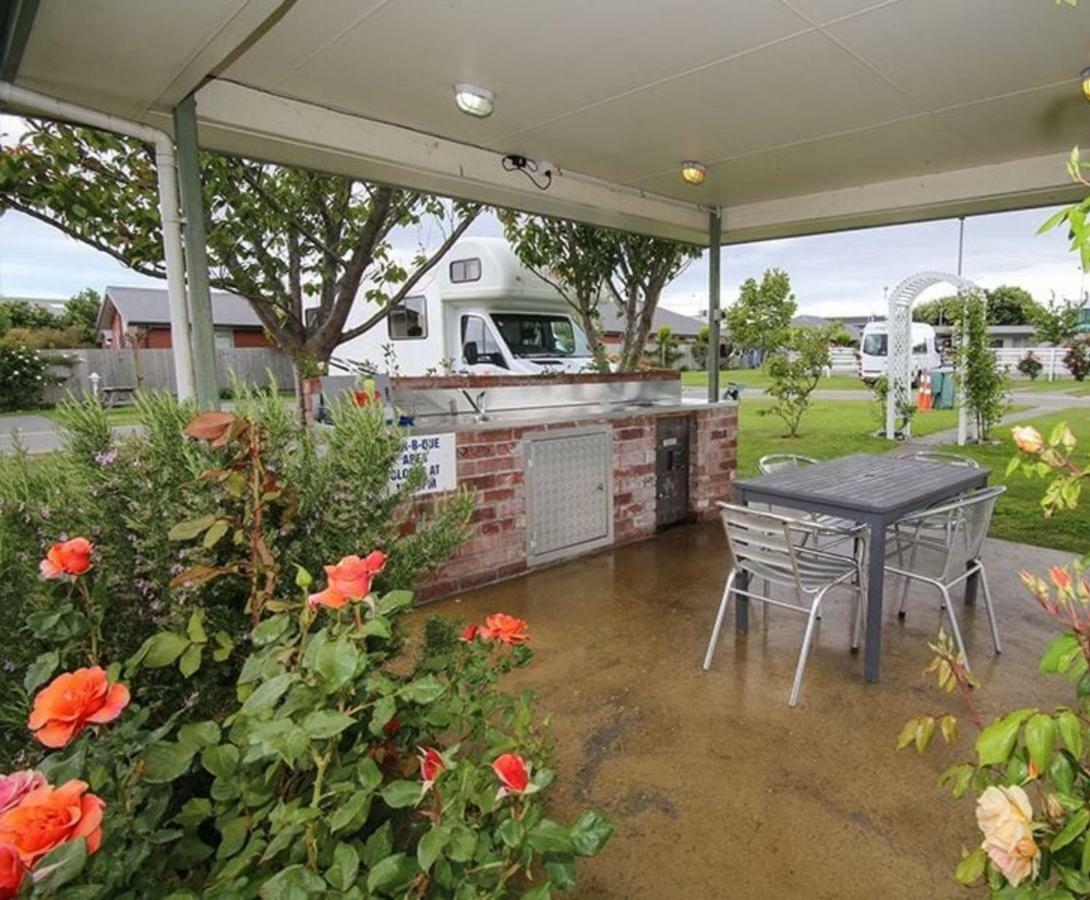 Amber Kiwi Holiday Park & Motels ไครสต์เชิร์ช ภายนอก รูปภาพ