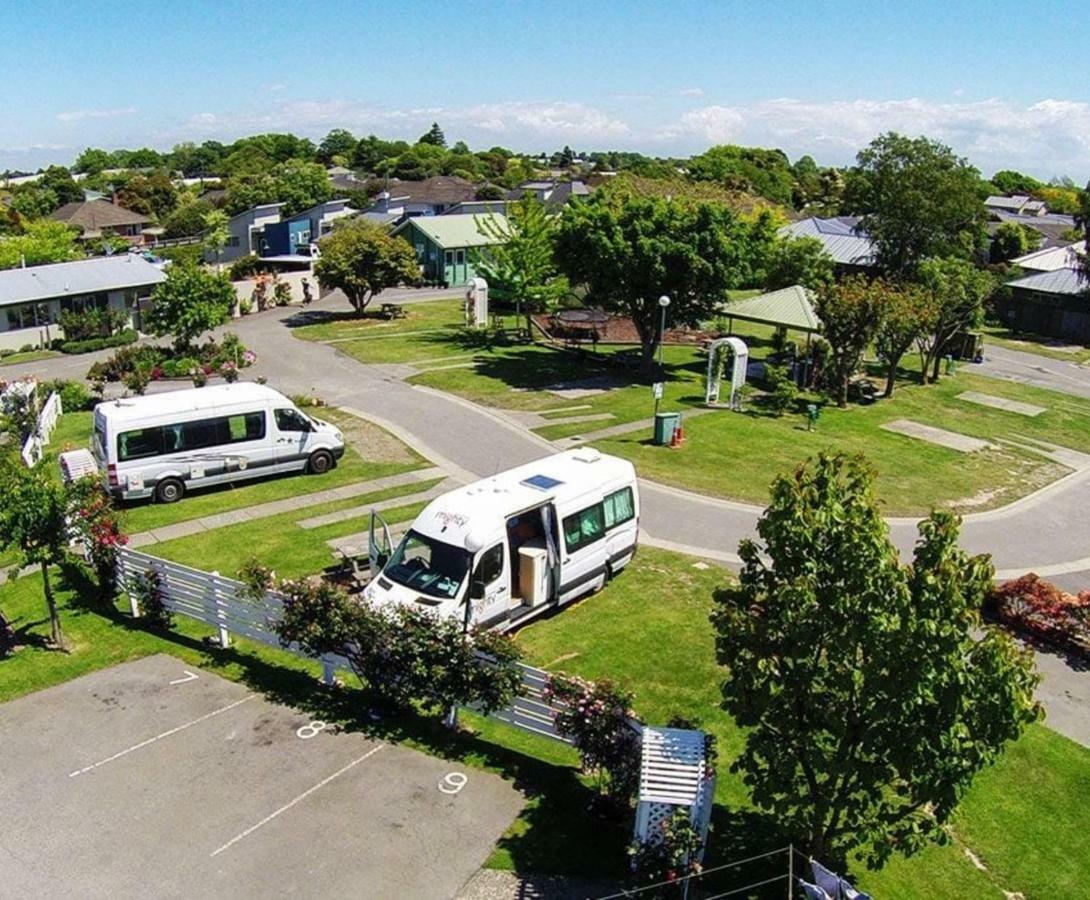 Amber Kiwi Holiday Park & Motels ไครสต์เชิร์ช ภายนอก รูปภาพ
