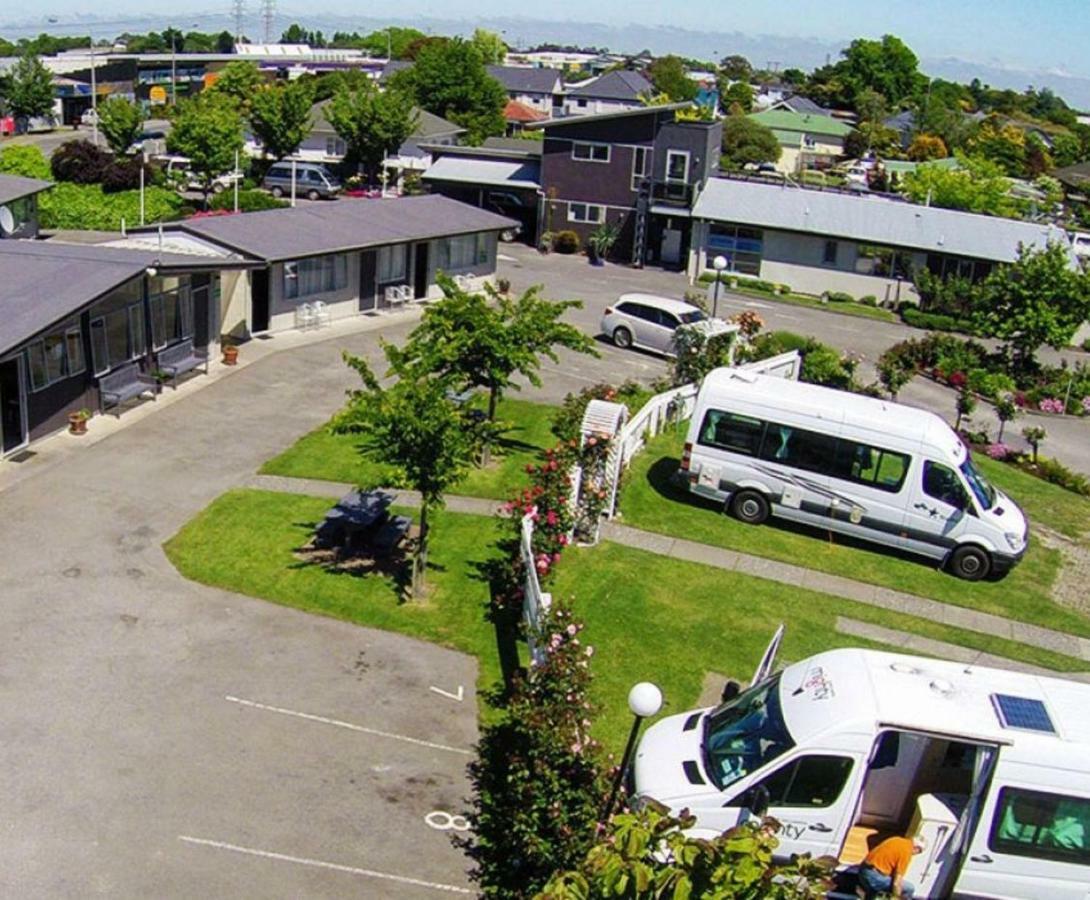 Amber Kiwi Holiday Park & Motels ไครสต์เชิร์ช ภายนอก รูปภาพ